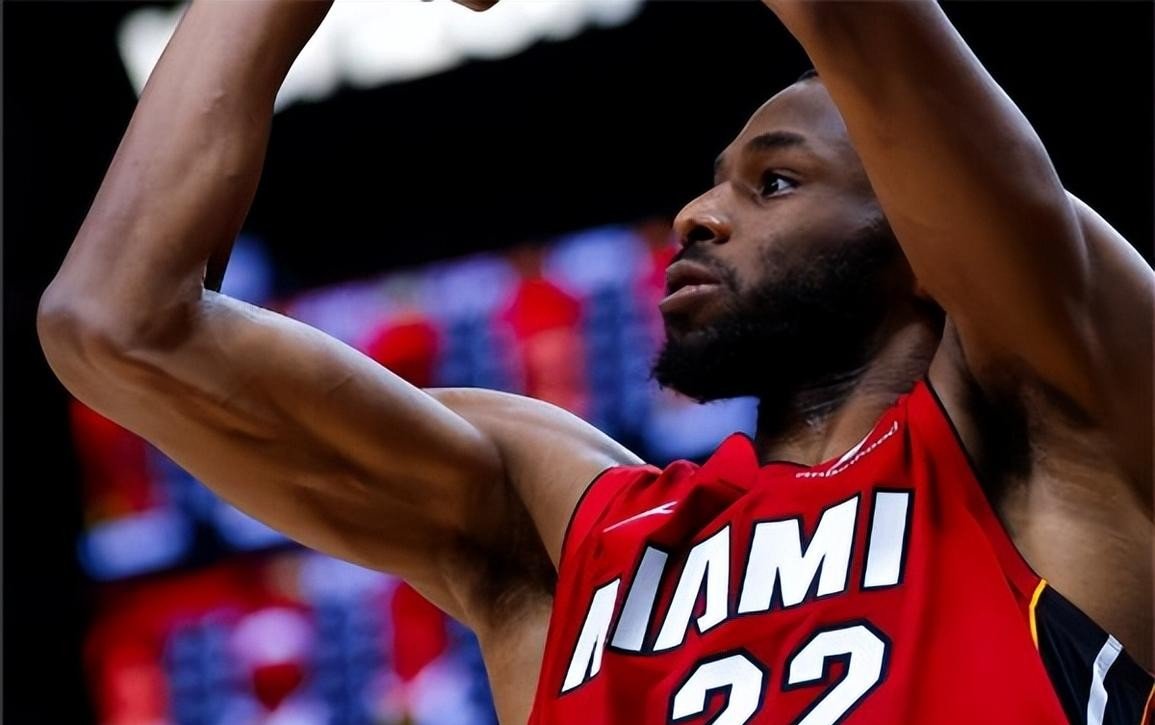 热火核心球员伤退，球队未来走势成疑，有关汽车发生.